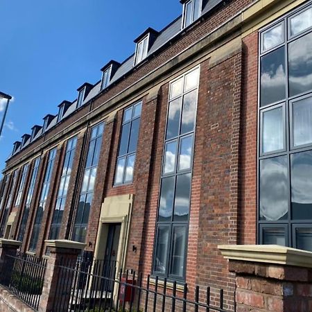 No5 At 53 - 2 Bed Apartment In Leek, Staffs Peak District Eksteriør bilde
