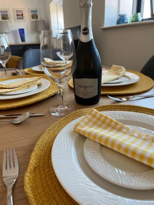 No5 At 53 - 2 Bed Apartment In Leek, Staffs Peak District Eksteriør bilde