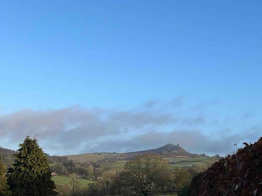 No5 At 53 - 2 Bed Apartment In Leek, Staffs Peak District Eksteriør bilde